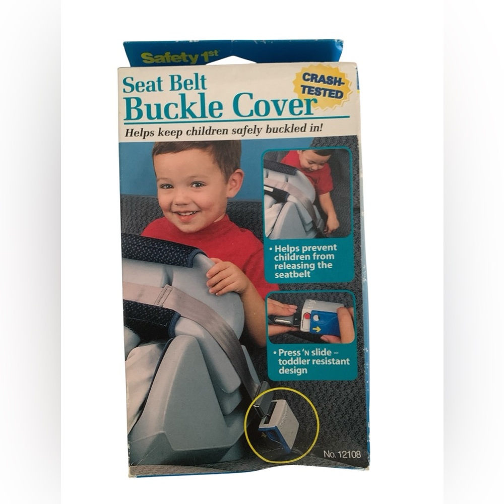 NWT Safety 1st Car Seat Belt Buckle Guard Cover Gray Child Proof Toddler Lock